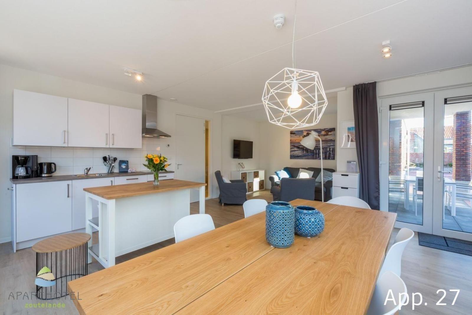 ApartHotel Zoutelande Bagian luar foto